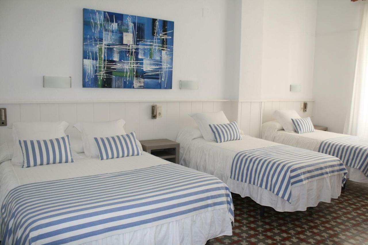 Hostal La Florida Llança Eksteriør bilde